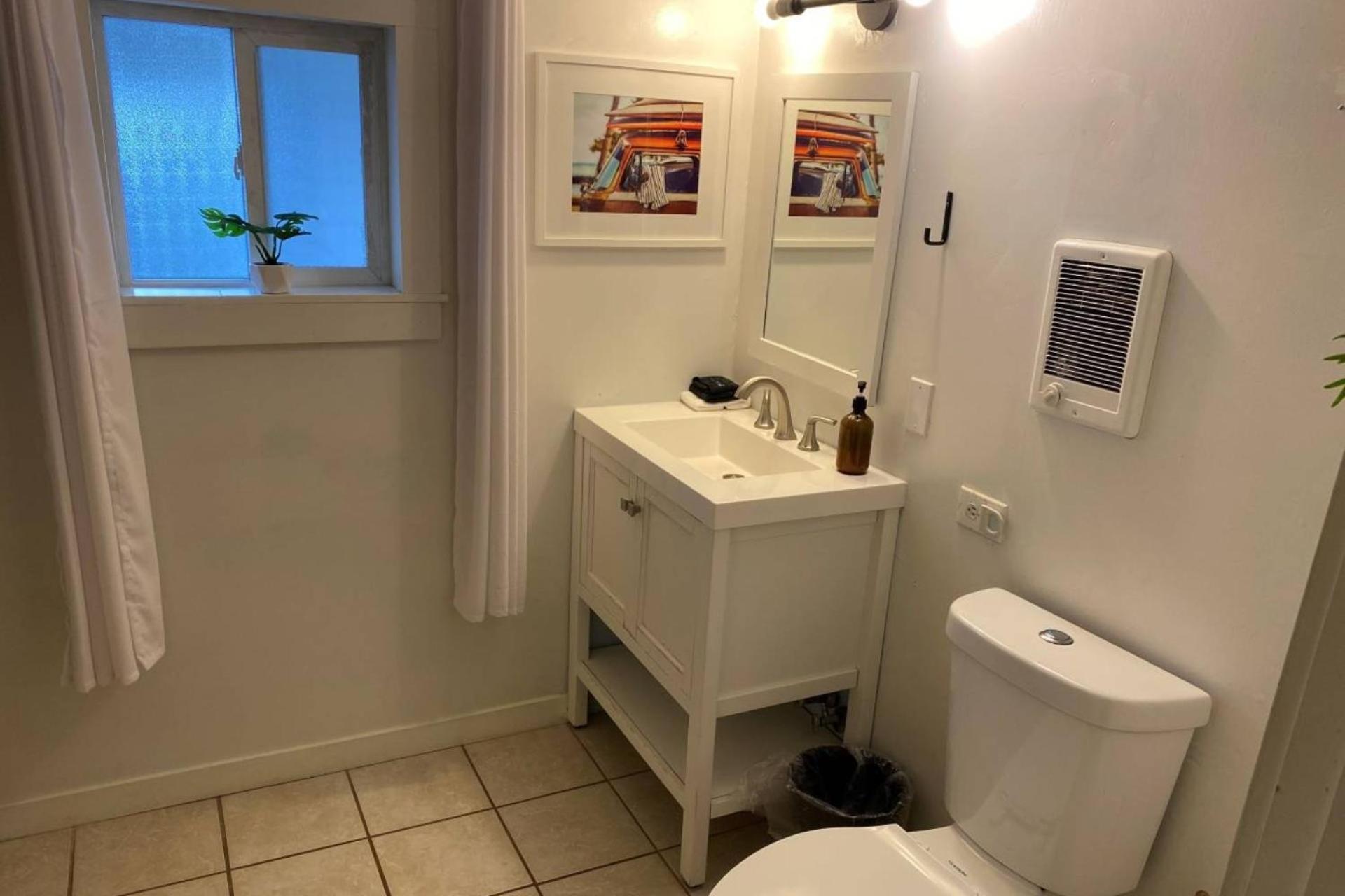 Sea Haven Motel Unit One Рокуэй-Бич Экстерьер фото